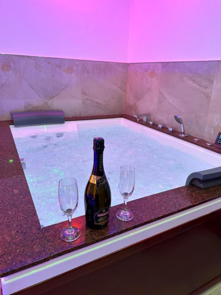 Regim Hotel Hanea Jacuzzi In Camera,Piscina Exterioara Si Sauna Comuna Sibiu Bagian luar foto