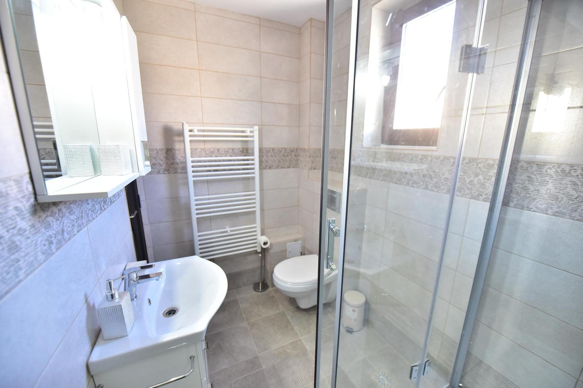 Regim Hotel Hanea Jacuzzi In Camera,Piscina Exterioara Si Sauna Comuna Sibiu Bagian luar foto